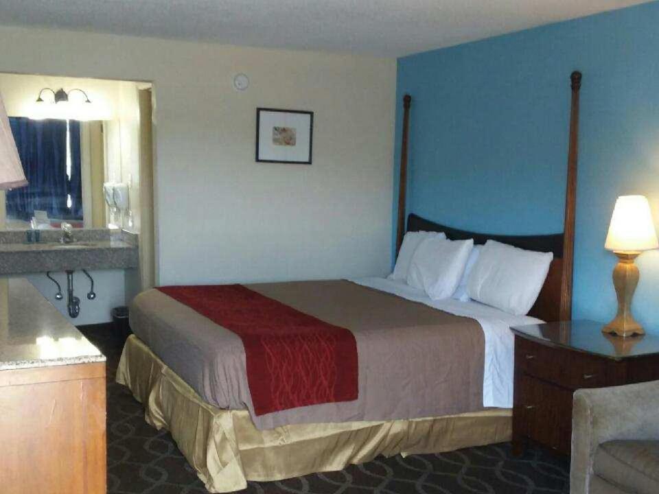 Travel Inn Marston Extérieur photo